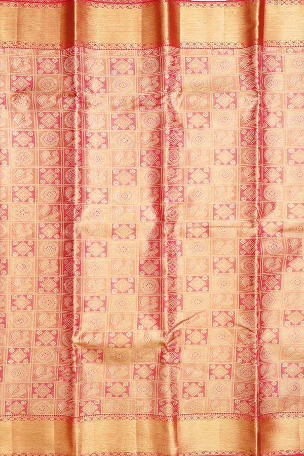 Kanchipuram Silk Saree In Dual Tone Tissue With Peacock Design