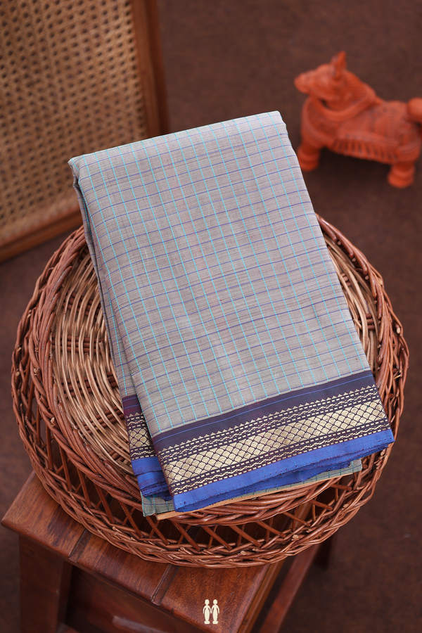 Kanchipuram Silk Saree In Dual Tone With Checks Design