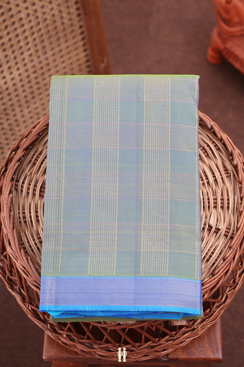 Kanchipuram Silk Saree In Dual Tone With Checks Design