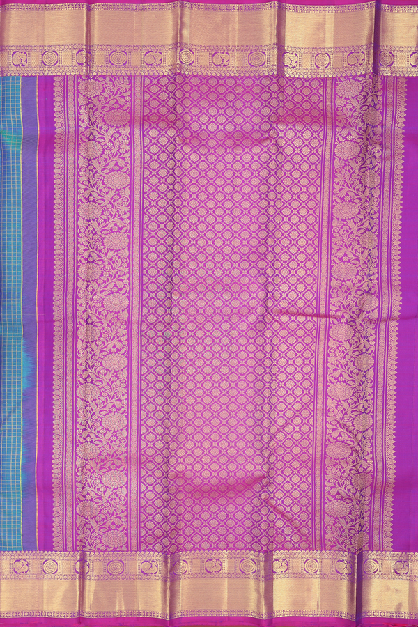 Kanchipuram Silk Saree In Dual Tone With Checks Design