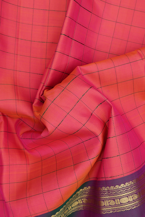 Kanchipuram Silk Saree In Dual Tone With Checks Design
