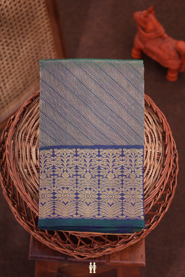 Kanchipuram Silk Saree In Dual Tone With Diagonal Design