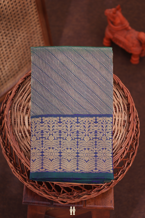 Kanchipuram Silk Saree In Dual Tone With Diagonal Design