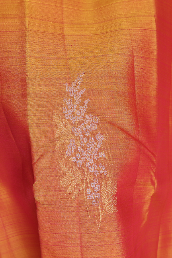 Kanchipuram Silk Saree In Dual Tone With Floral Design