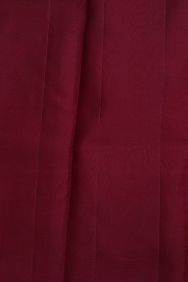 Kanchipuram Silk Saree In Dual Tone With Floral Motifs