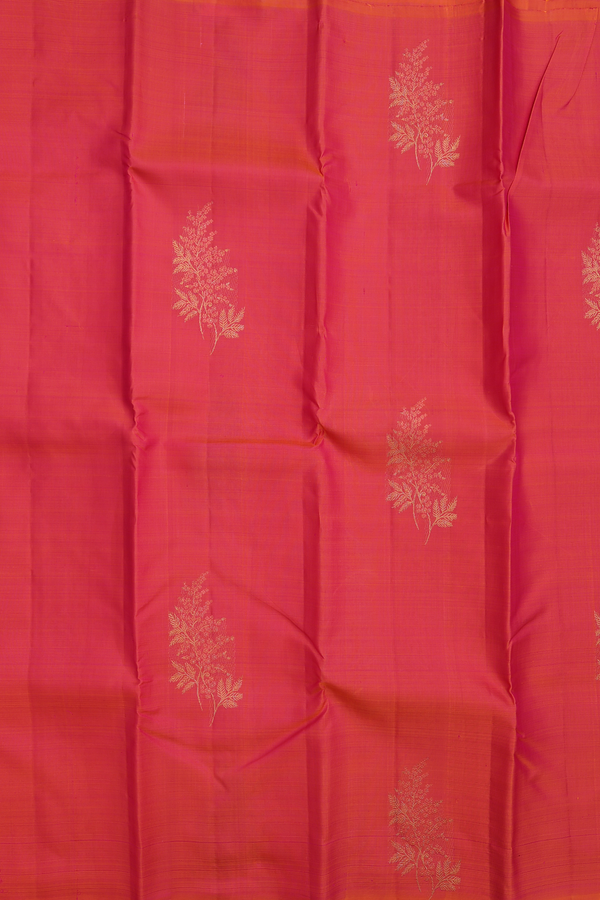 Kanchipuram Silk Saree In Dual Tone With Floral Motifs