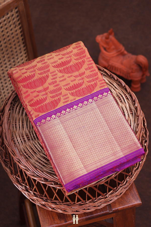 Kanchipuram Silk Saree In Dual Tone With Jacquard Pattern