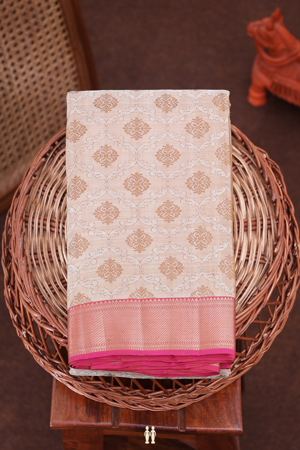 Kanchipuram Silk Saree In Dual Tone With Jacquard Pattern