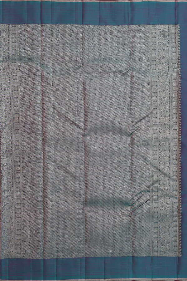 Kanchipuram Silk Saree In Dual Tone With Jacquard Pattern