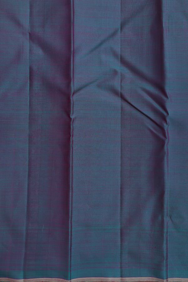 Kanchipuram Silk Saree In Dual Tone With Jacquard Pattern