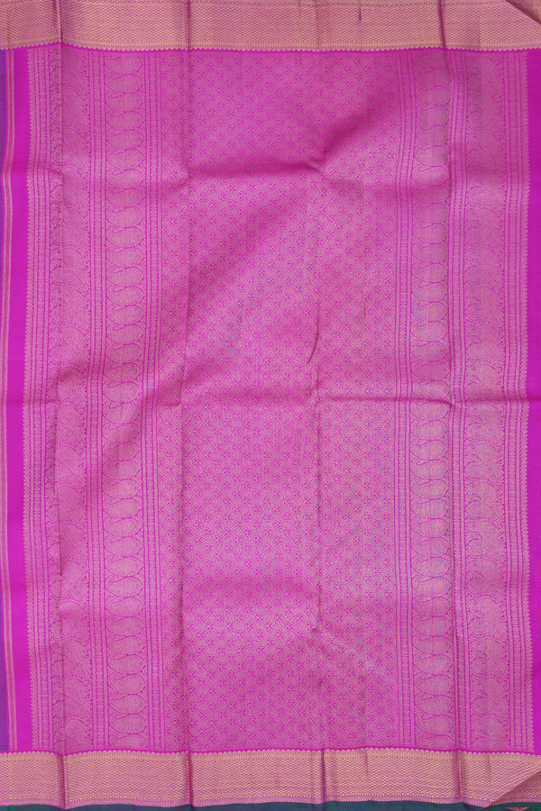 Kanchipuram Silk Saree In Dual Tone With Jacquard Pattern