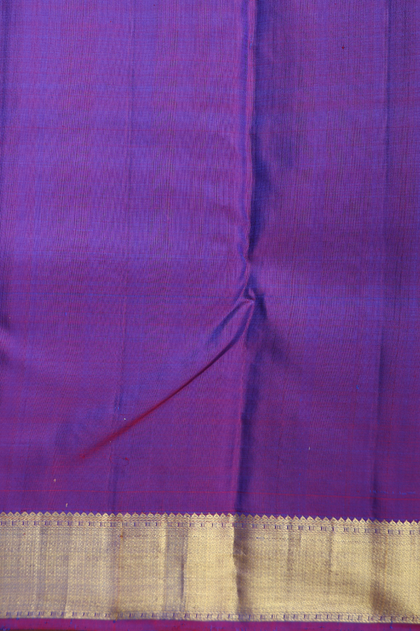 Kanchipuram Silk Saree In Dual Tone With Jacquard Pattern