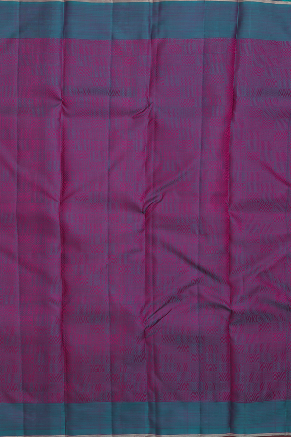 Kanchipuram Silk Saree In Dual Tone With Jacquard Pattern