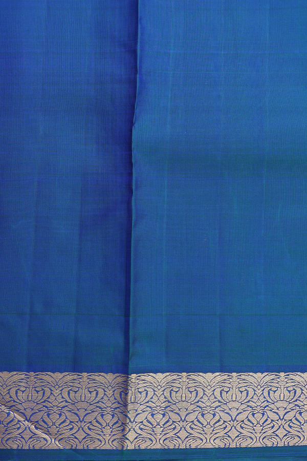 Kanchipuram Silk Saree In Dual Tone With Jacquard Pattern