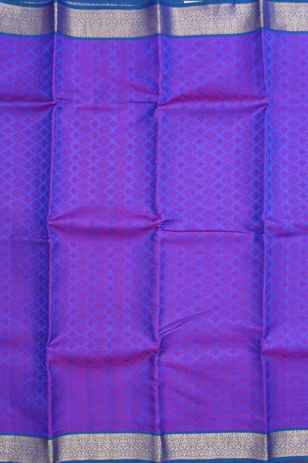 Kanchipuram Silk Saree In Dual Tone With Jacquard Pattern