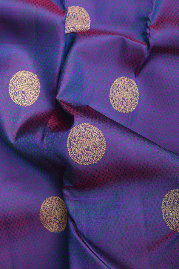 Kanchipuram Silk Saree In Dual Tone With Jacquard Pattern