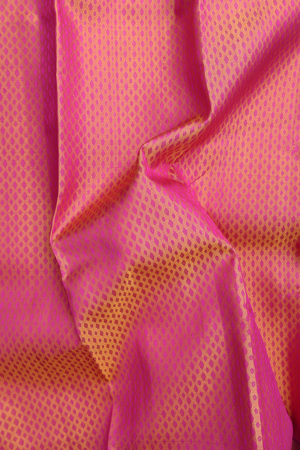 Kanchipuram Silk Saree In Dual Tone With Jacquard Pattern