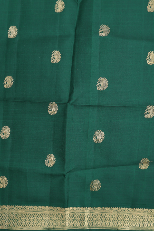 Kanchipuram Silk Saree In Dual Tone With Neli Design