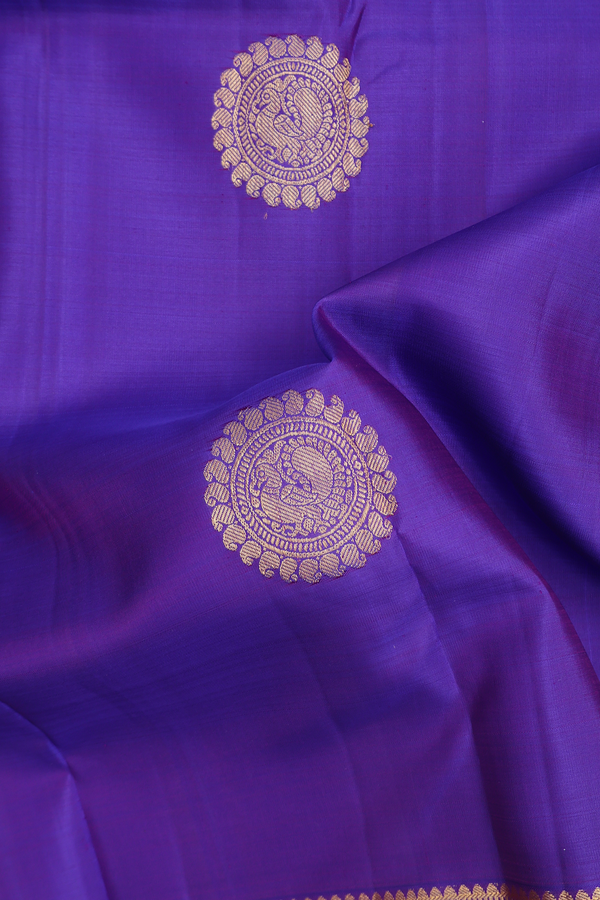 Kanchipuram Silk Saree In Dual Tone With Peacock Motifs