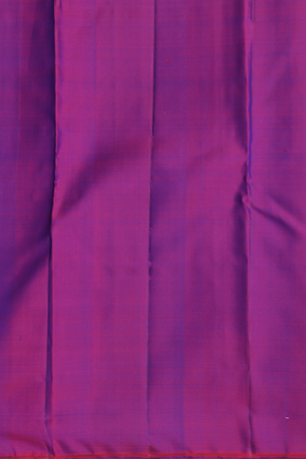 Kanchipuram Silk Saree In Dual Tone With Stripes Design