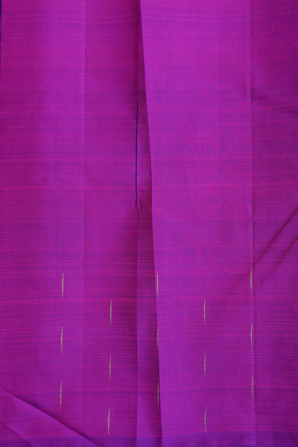 Kanchipuram Silk Saree In Dual Tone With Stripes Design