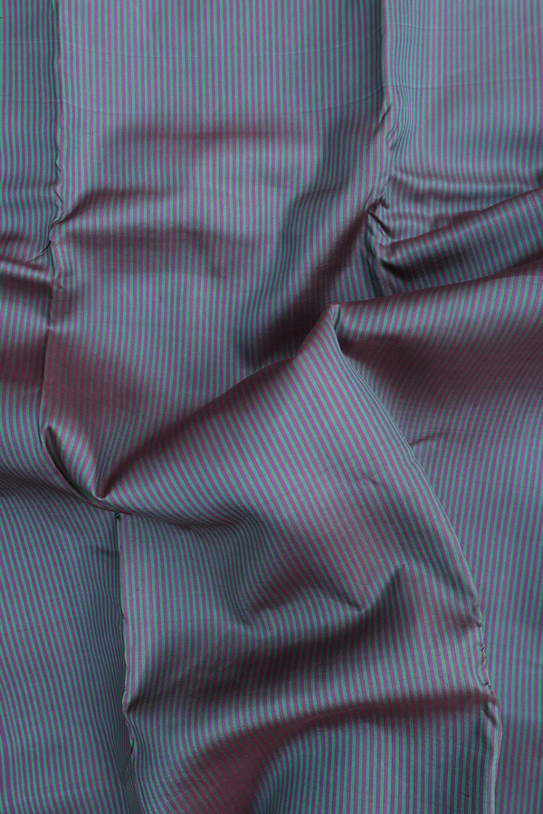 Kanchipuram Silk Saree In Dual Tone With Stripes Design