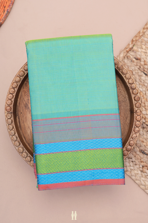 Kanchipuram Silk Saree In Dual Tone With Threadwork Border