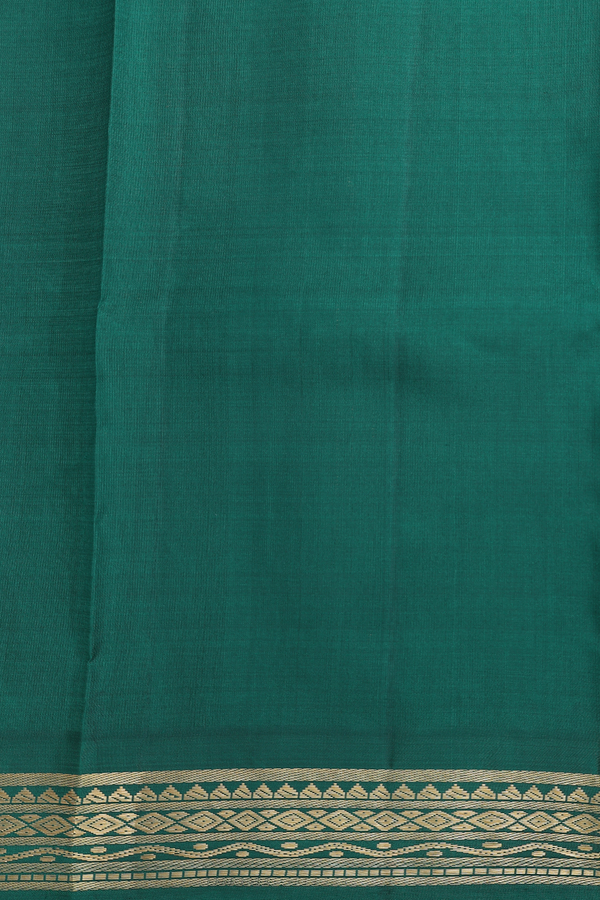 Kanchipuram Silk Saree In Dual Tone With Zari Border