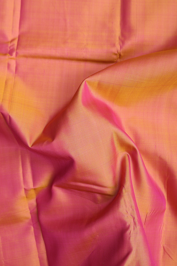 Kanchipuram Silk Saree In Dual Tone With Zari Border