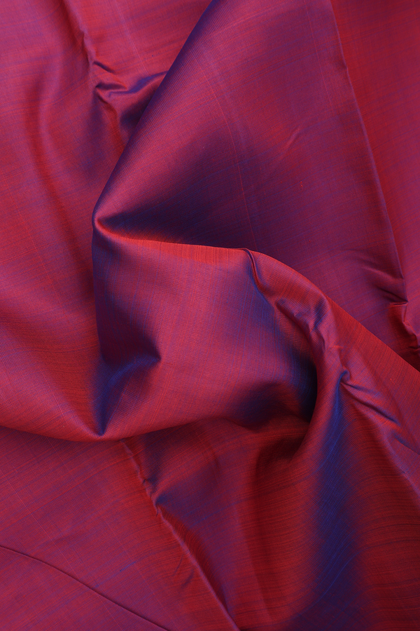 Kanchipuram Silk Saree In Dual Tone With Zari Border