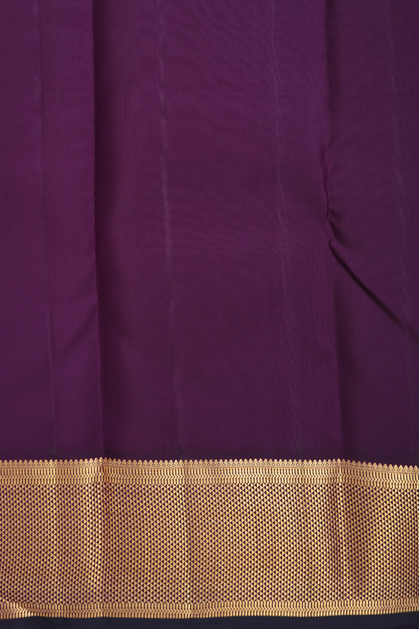 Kanchipuram Silk Saree In Dusty Lavender With Zari Border