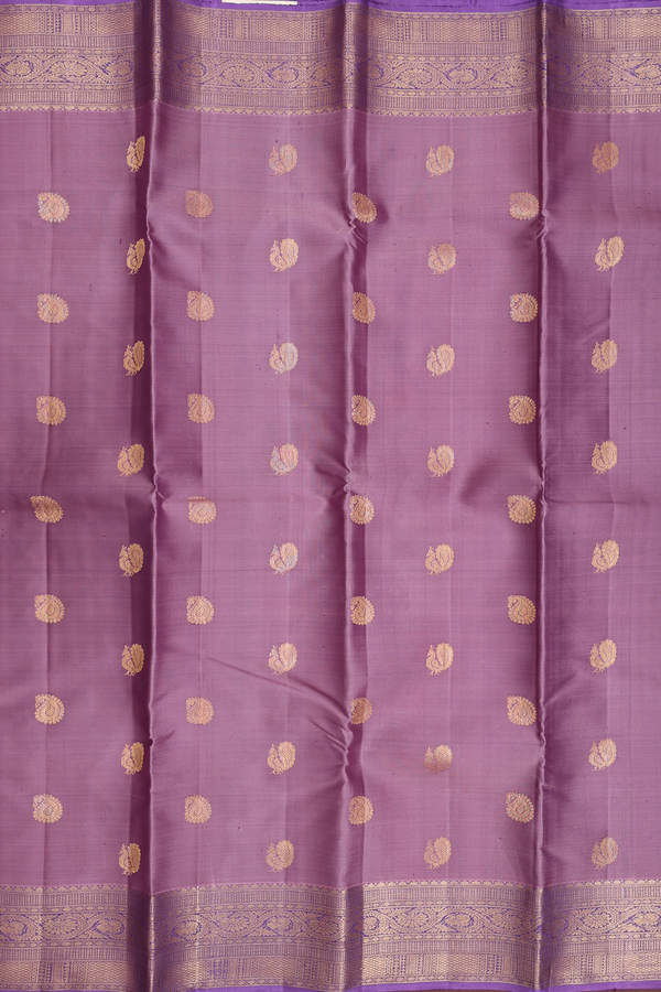 Kanchipuram Silk Saree In Dusty Lavender With Peacock Buttas