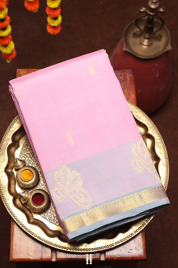 Kanchipuram Silk Saree In Dusty Lavender With Zari Buttas