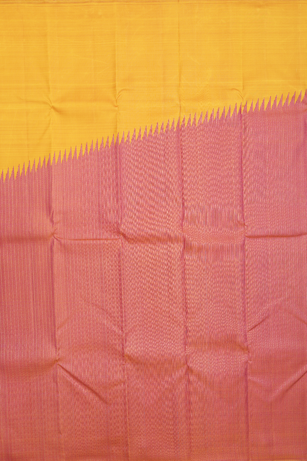 Kanchipuram Silk Saree In Dusty Pink With Step Border