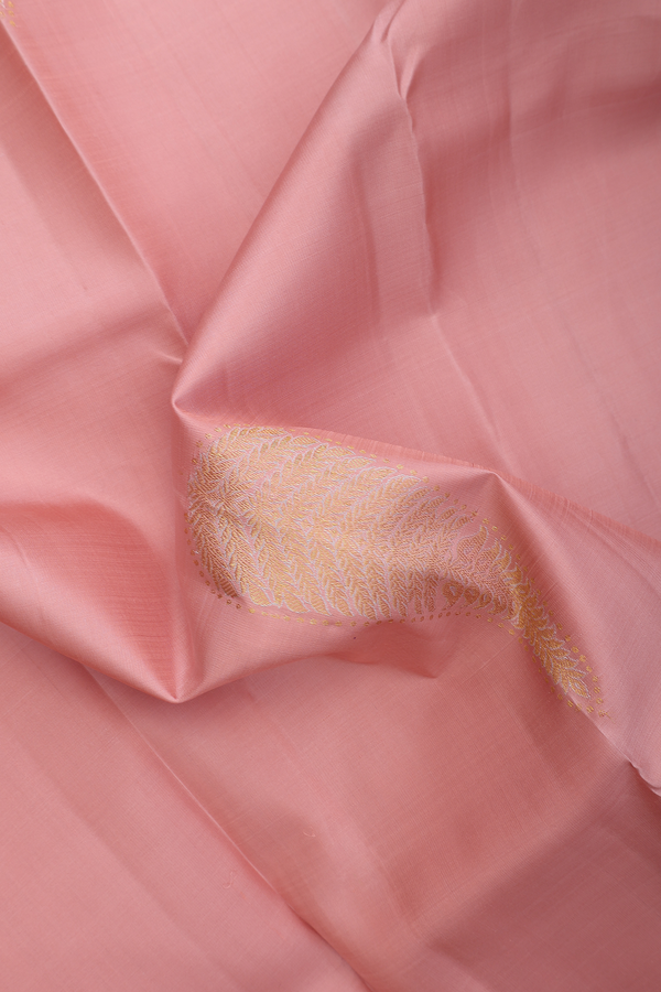 Kanchipuram Silk Saree In Dusty Pink With Zari Design