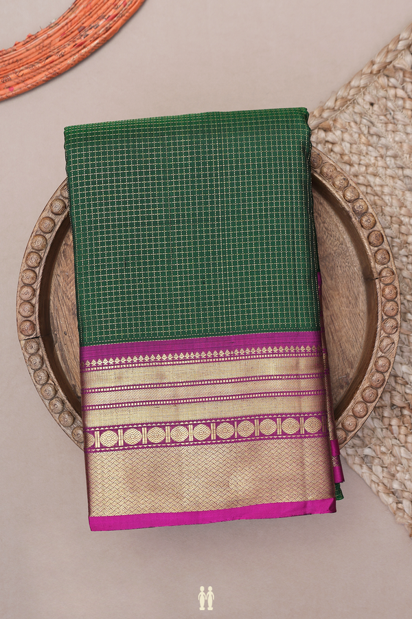 Kanchipuram Silk Saree In Emerald Green With Checks Design
