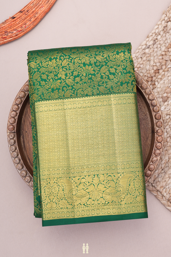 Kanchipuram Silk Saree In Emerald Green With Floral Design