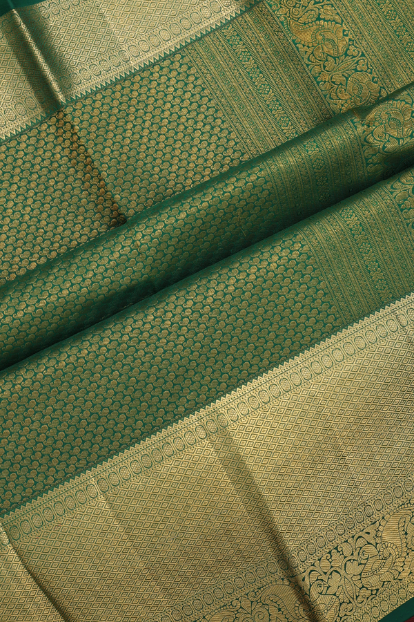 Kanchipuram Silk Saree In Emerald Green With Floral Design