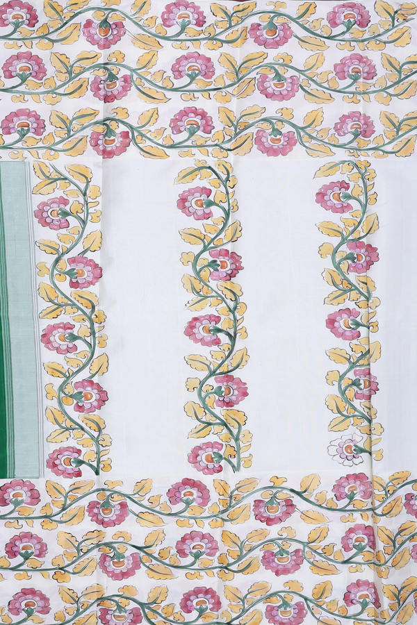 Kanchipuram Silk Saree In Emerald Green With Zari Buttas