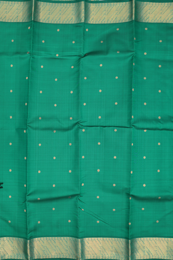 Kanchipuram Silk Saree In Emerald Green With Zari Buttas