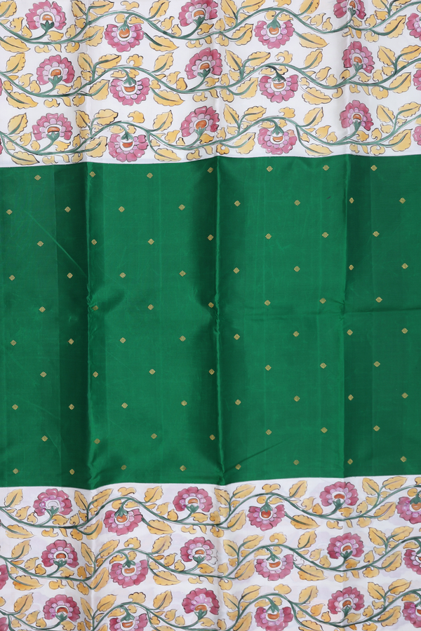 Kanchipuram Silk Saree In Emerald Green With Zari Buttas