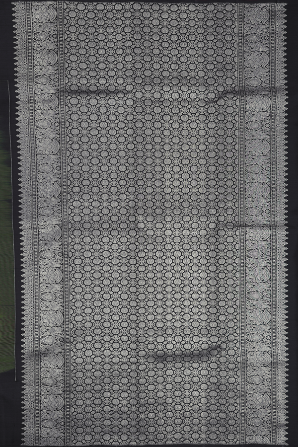 Kanchipuram Silk Saree In Fern Green With Checks Design