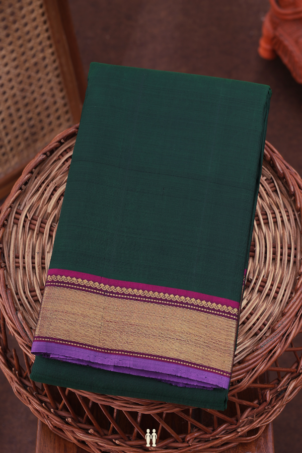 Kanchipuram Silk Saree In Forest Green With Contrast Border