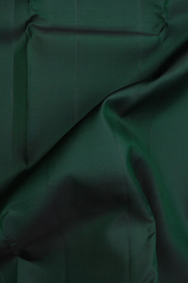 Kanchipuram Silk Saree In Forest Green With Contrast Border
