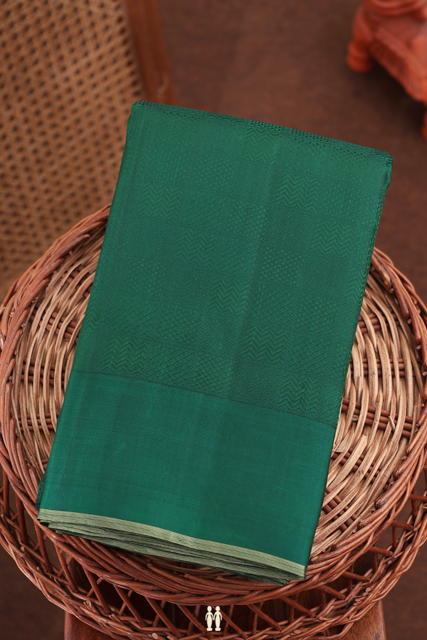 Kanchipuram Silk Saree In Forest Green With Jacquard Pattern