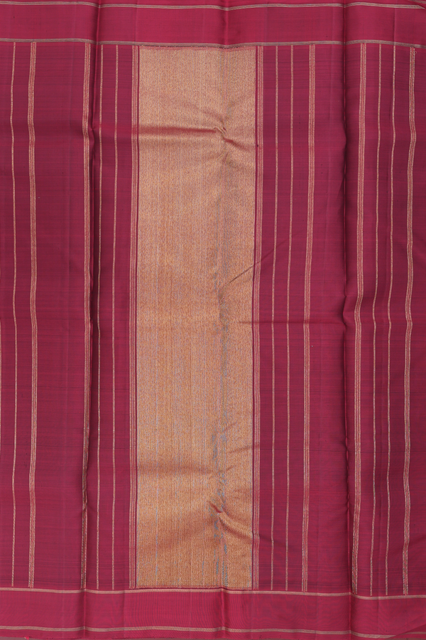 Kanchipuram Silk Saree In Forest Green With Jacquard Pattern