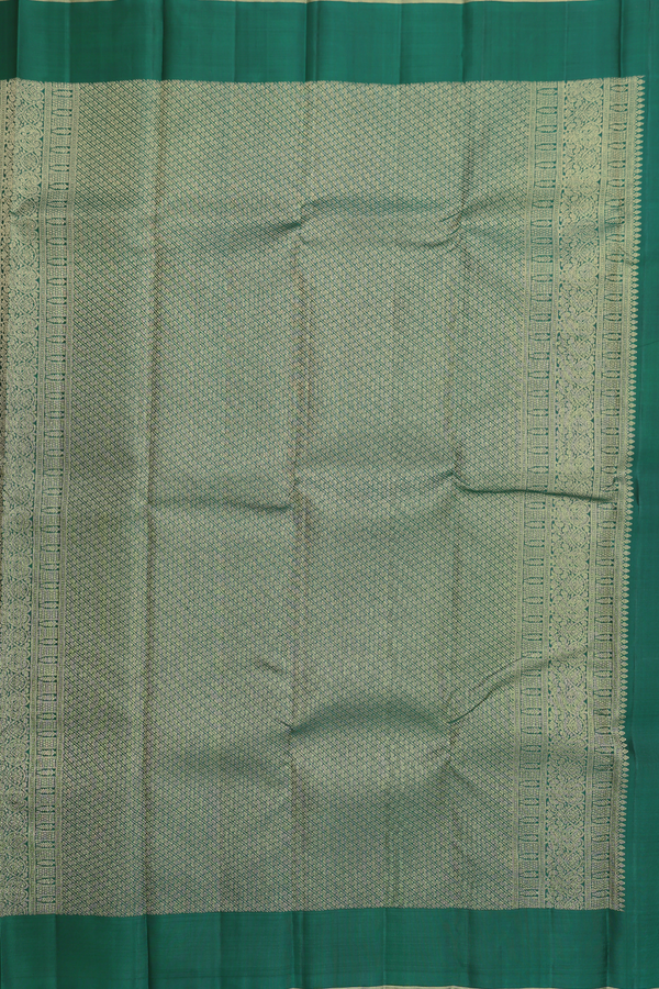 Kanchipuram Silk Saree In Forest Green With Jacquard Pattern