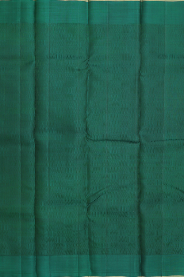 Kanchipuram Silk Saree In Forest Green With Jacquard Pattern