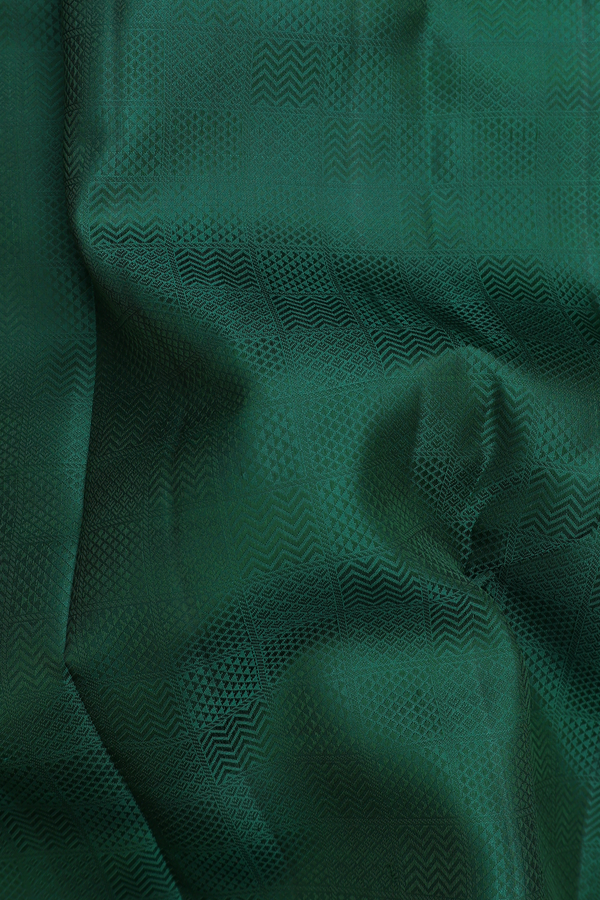 Kanchipuram Silk Saree In Forest Green With Jacquard Pattern
