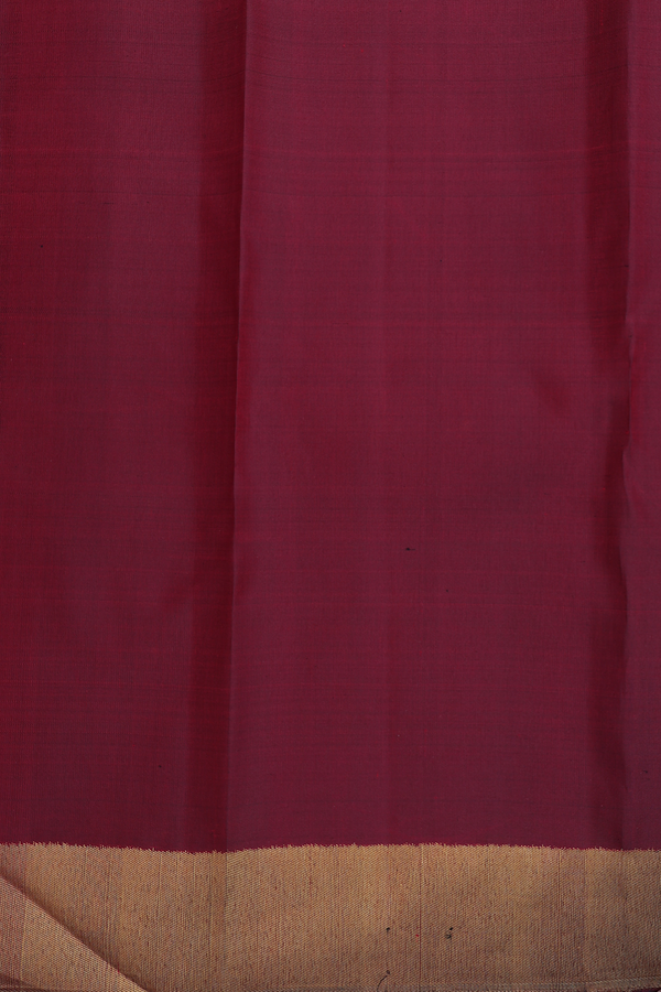 Kanchipuram Silk Saree In Forest Green With Step Border